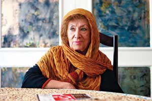 گفت‌وگو با پری صابری نویسنده و کارگردان «مرغ باران»